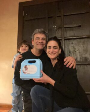Marcelo de Bellis Instagram - Hace 5 años que preservarmos las células madre de su cordón umbilical para protegerlo de múltiples enfermedades para toda la vida.

Las células madre son una herramienta fundamental porque tienen la capacidad única de convertirse en cualquier tipo de tejido humano. Se utilizan en el tratamiento de muchísimas patologías autoinmunes y hematológicas. Seguimos descubriendo su potencial terapéutico, todos los días.

El procedimiento no interrumpe el parto, no genera dolor ni molestias para la mamá y el bebé. 

Gracias @biocellsarg por cuidar la salud de mi familia 💜 

Consultas por DM 💌 o WhatsApp al 📲11 6275 2112.