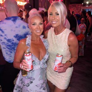 Margaret Josephs Instagram - Diamonds & Rosé knows how to Soirée!! Check out the @bravotvexperience thru October in NYC ! And don’t forget to try your @drinksoiree #rhonj 💎🌹🥂💃❤️💋👧🏼

Dress: @arianneelmy