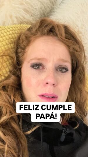 María Castro Instagram - FELIZ CUMPLE PAPÁ!
Hoy eres tú el que sopla la vela.
Tú, el mejor compañero de altar.
Tú, el mejor abuelo. 
El que más se deja hacer.
El que más juega
El que mejor las duerme
El que mejor espía cuando nadan
El que más sana cuando duele
El mejor compañero de gira
Que miedo! Cuando enfermamos juntos
Cuando nos decían que todo saldría bien
Y al final salió bien
Y bailamos
Y celebramos
Y todos… ella tamb!
Orgullosos de ti estamos!