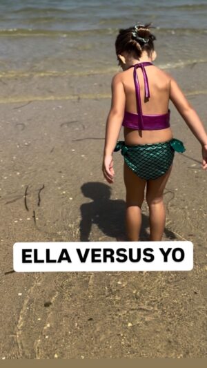 María Castro Instagram - Me encanta observarla y reconocerme en ella!
Sus andares
Su “aparente” seguridad
Su “sé hacerlo”, aún cuando no es el caso
Su alegria
Su capacidad de pasar página
Su “seguir avanzando” aunque el mar esté helado…

Hay q seguir aprendiendo mucho, Oli… pero te digo un secreto: yo aún sigo aprendiendo día a día tamb de mis errores, y trabajando a fondo en mi mejor yo…así que aún tienes tiempo. 
Claro que a vuestro lado, a tu lado, todo es agotadoramente mejor!