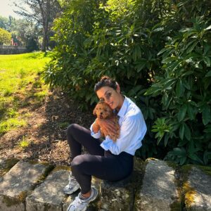 Maria Cerqueira Gomes Instagram - ☀️day with 🐶!