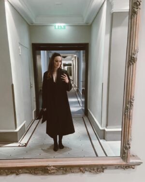 Maria Ehrich Instagram - Some mirror impressions from yesterday’s Filmball look. Picture three pretty much sums up how life is presenting itself at the moment. Glamourous upfront and pretty messy & with a lot of kid related stuff in the back 😅… 
Thank you to…
@philippverheyen 🥰 & @corina_friedrich for the gorgeous hair & makeup 💄✨
@luijvpi for throwing together a great look last minute 🍾 🧚🏻‍♀️
@bulgari for making the jewellery happen even more last minute 💎 

& last but not least @constantinfilm for inviting me - so excited for our upcoming movie 👑 🗡️ 🐉 „Chantal im Märchenland“ @chantalfilm 👉🏻 ab 28.03.2024 IM KINO!!! 🥰🌸