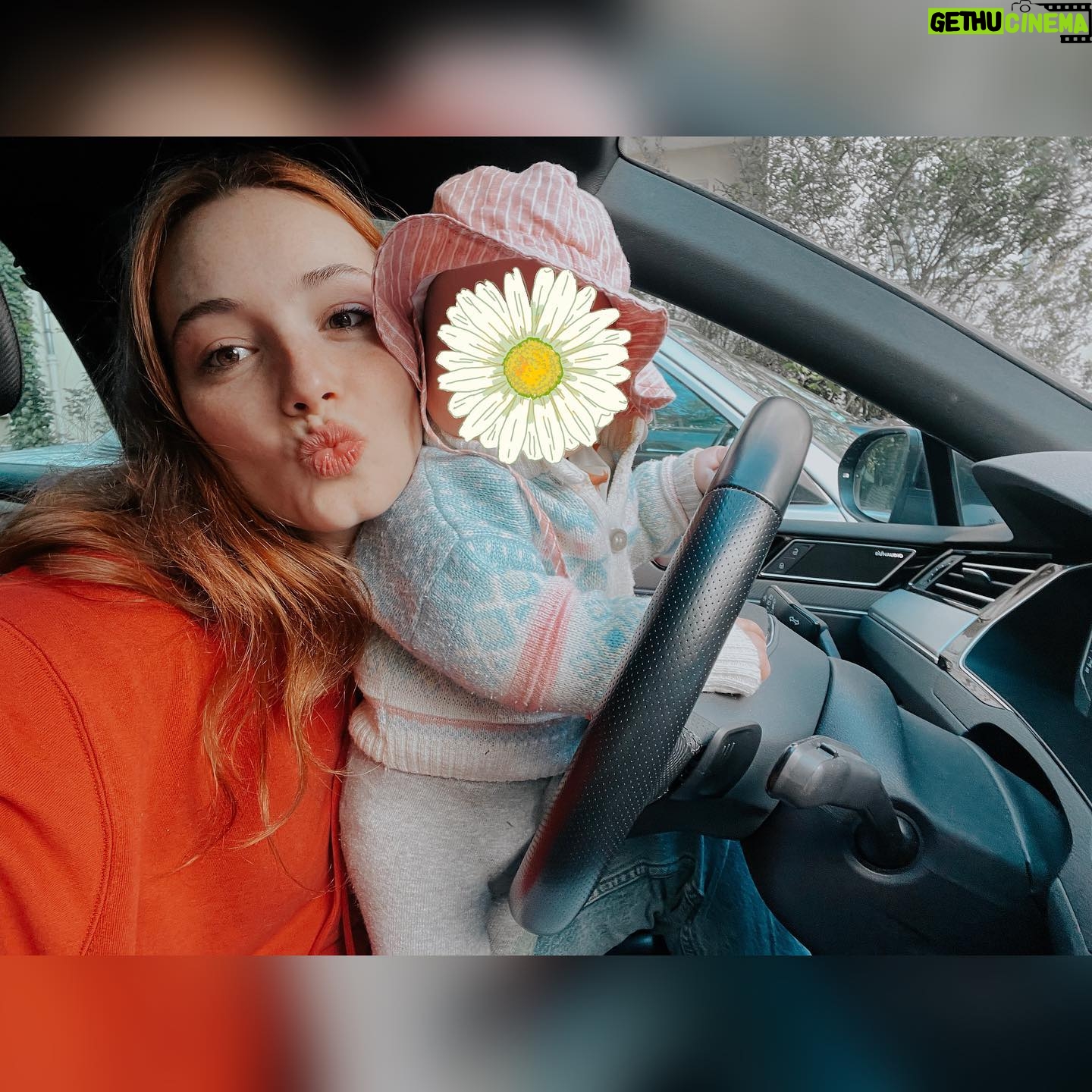 Maria Ehrich - 17.7K Likes - recent lovely moments in between some work filled months 🌸