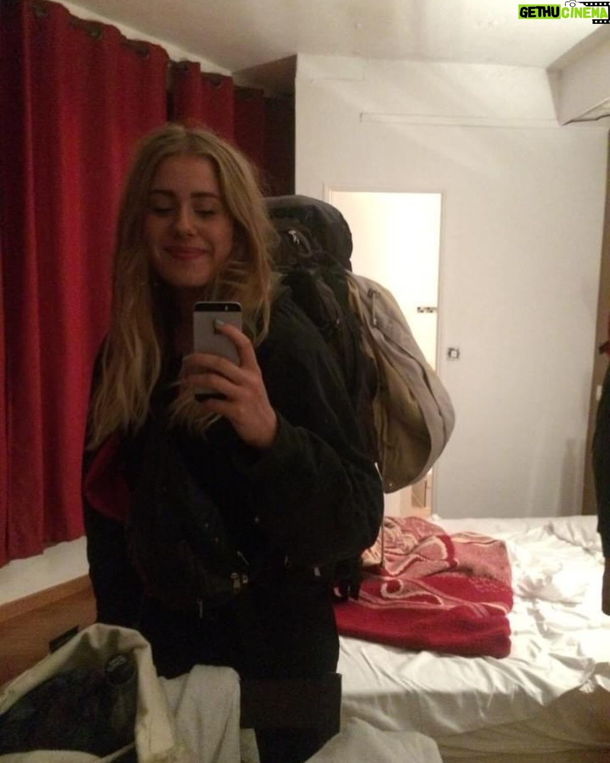 Maria Fantino - 13.6K Likes - I Är er der virkelig meget at fejre. Ti Är siden at jeg blev student. Ti Är siden jeg var pÄ interrail. Ti Är siden jeg tog pÄ højskole. Ti Är siden jeg mødte ham jeg nu skal giftes med og ti Är siden jeg fik min første næsepiercing (nok det største af tingene)