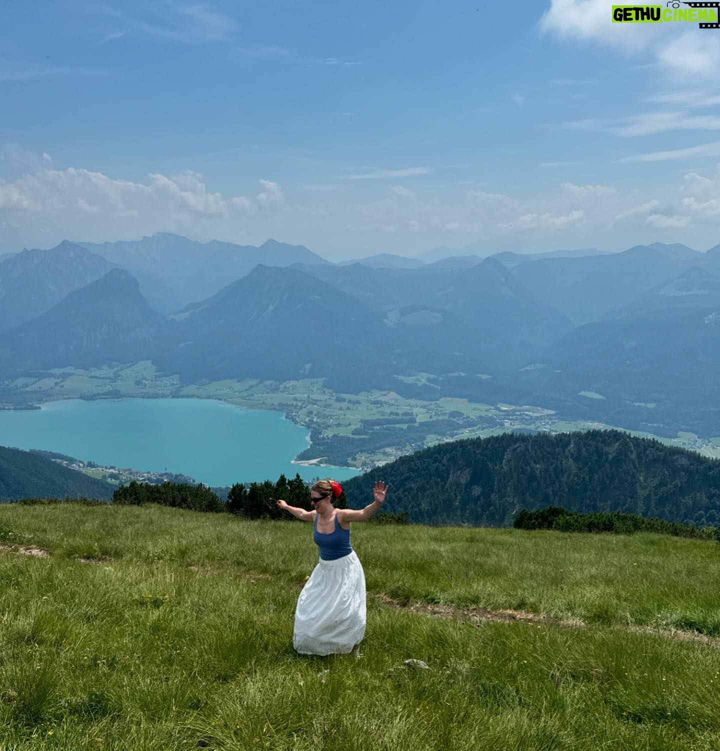 Maria Fantino - 9.8K Likes - š¶ THE HILLS ARE ALIIIIIIIVEEEEEEEEEEE WITH THE SOUND OF MUSICCCCCCCC š¶