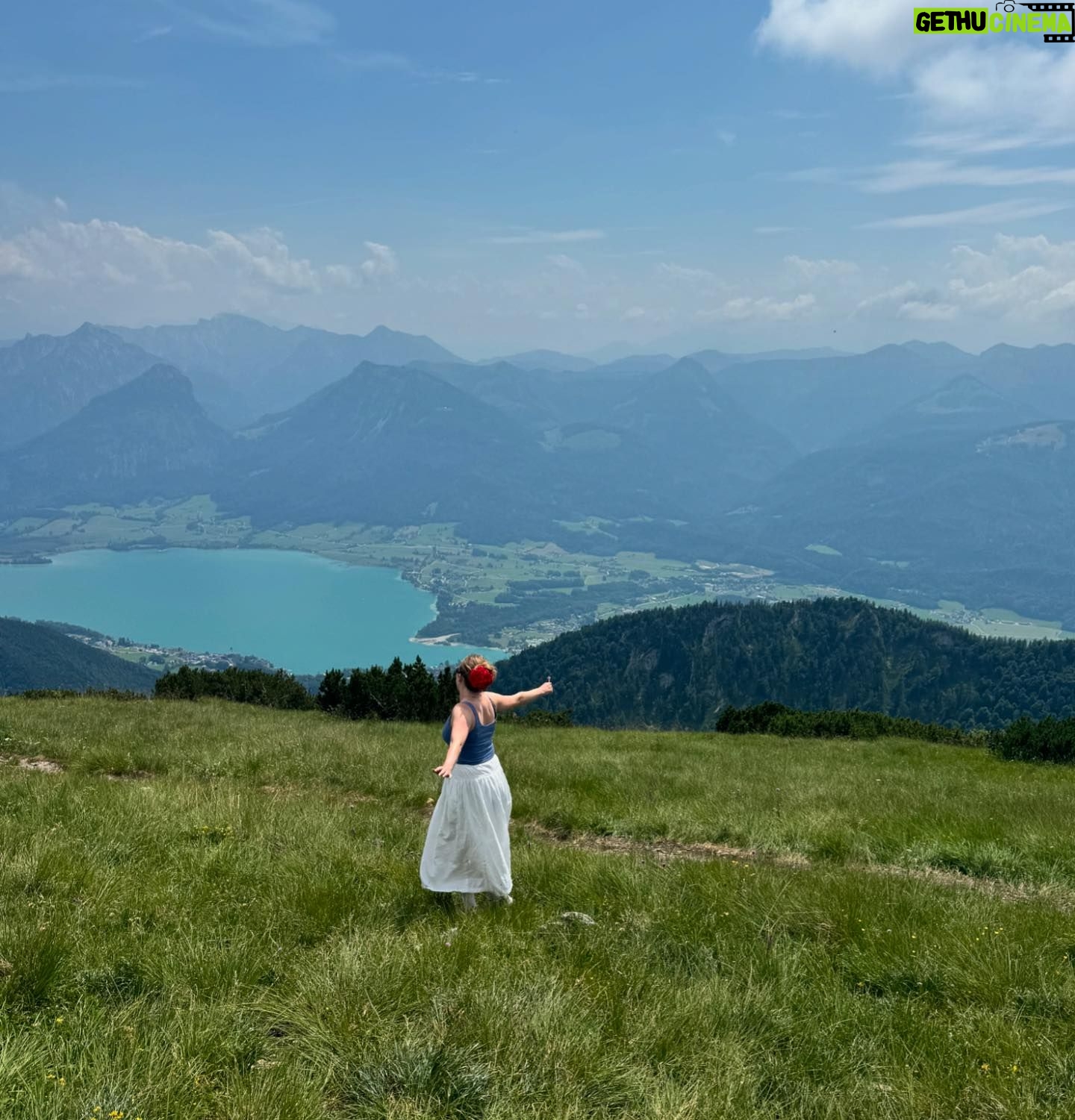 Maria Fantino - 9.8K Likes - š¶ THE HILLS ARE ALIIIIIIIVEEEEEEEEEEE WITH THE SOUND OF MUSICCCCCCCC š¶