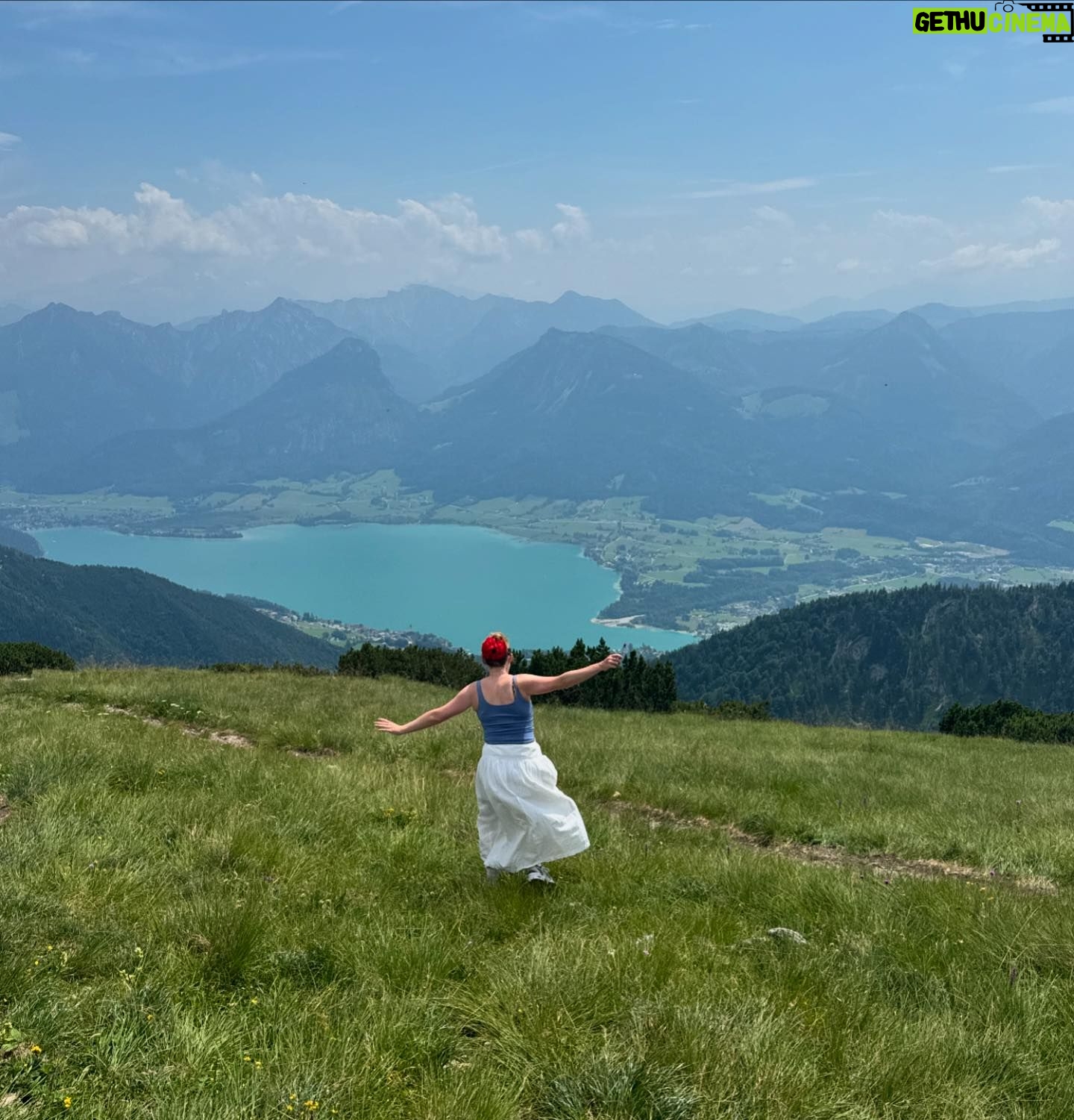 Maria Fantino - 9.8K Likes - š¶ THE HILLS ARE ALIIIIIIIVEEEEEEEEEEE WITH THE SOUND OF MUSICCCCCCCC š¶