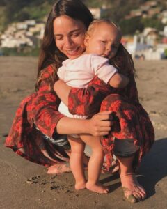 Actress María Gracia Omegna HD Instagram Photos and Wallpapers August 2024