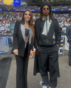 Maria Luisa Jacobelli Instagram - Ho fatto la finale di Champions? 🏆🥹🤩
@sportmediaset