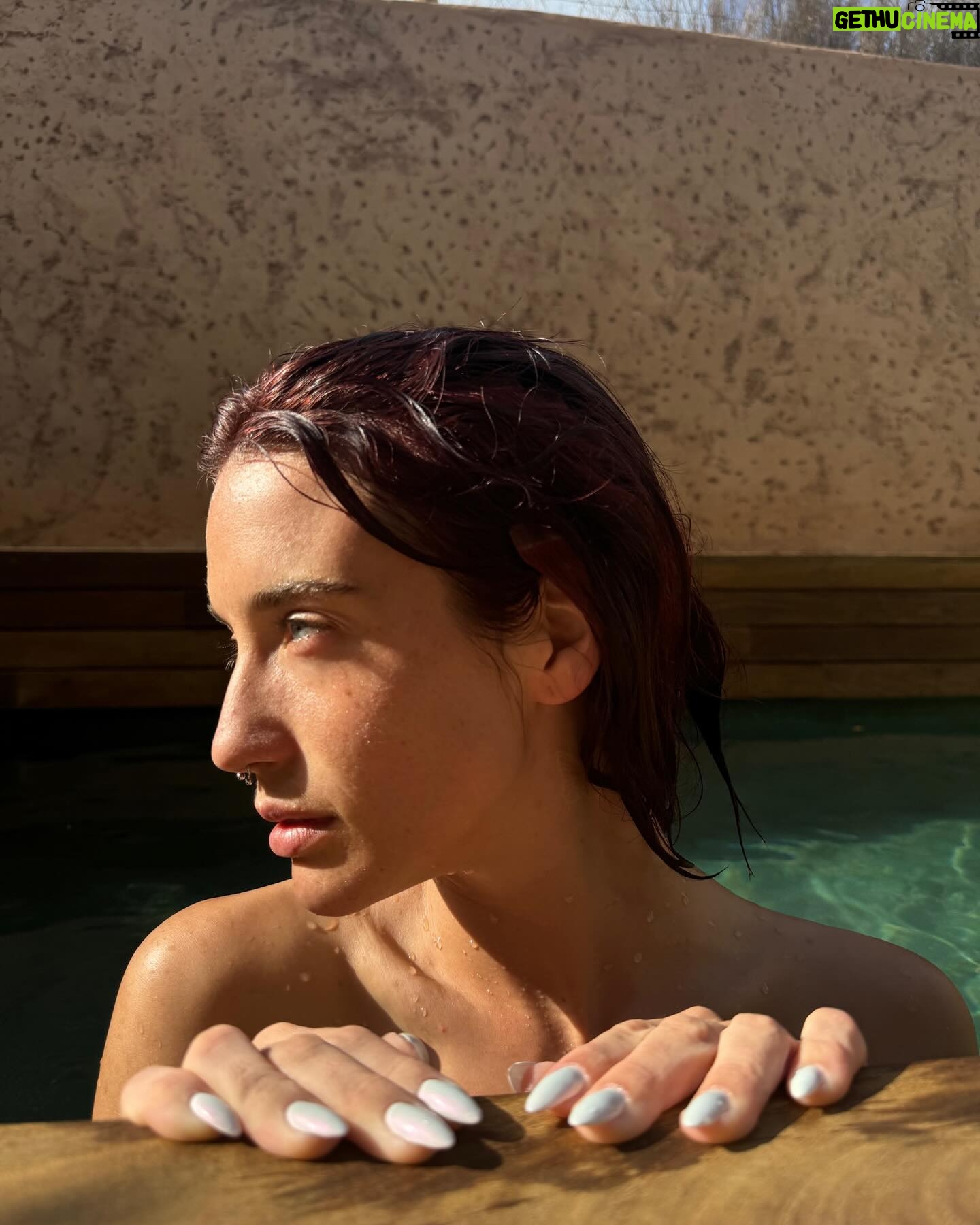 María Pedraza - 266.4K Likes - en mi lugar favorito con mi persona favorita :’)