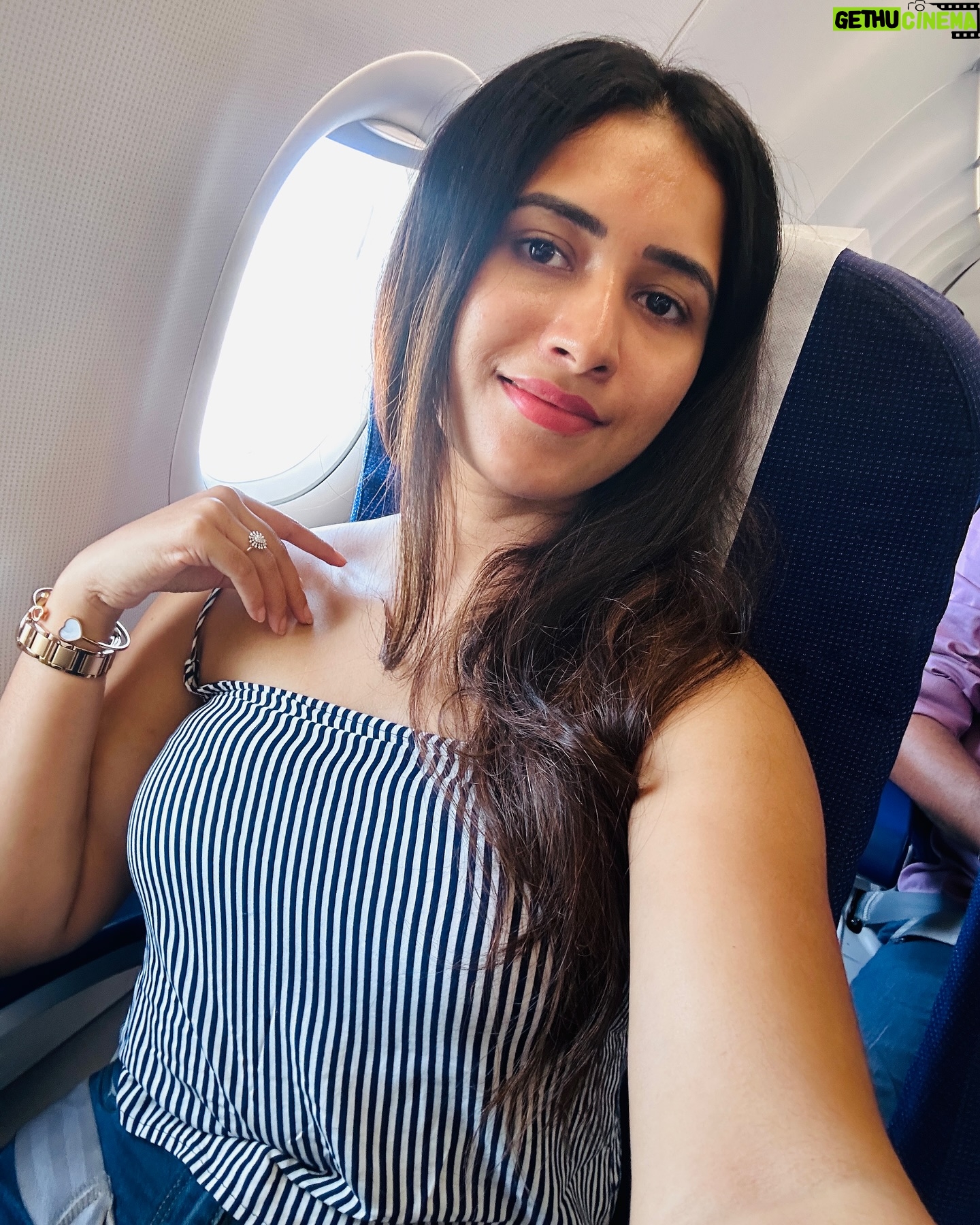 Maria Vincent - 4.5K Likes -