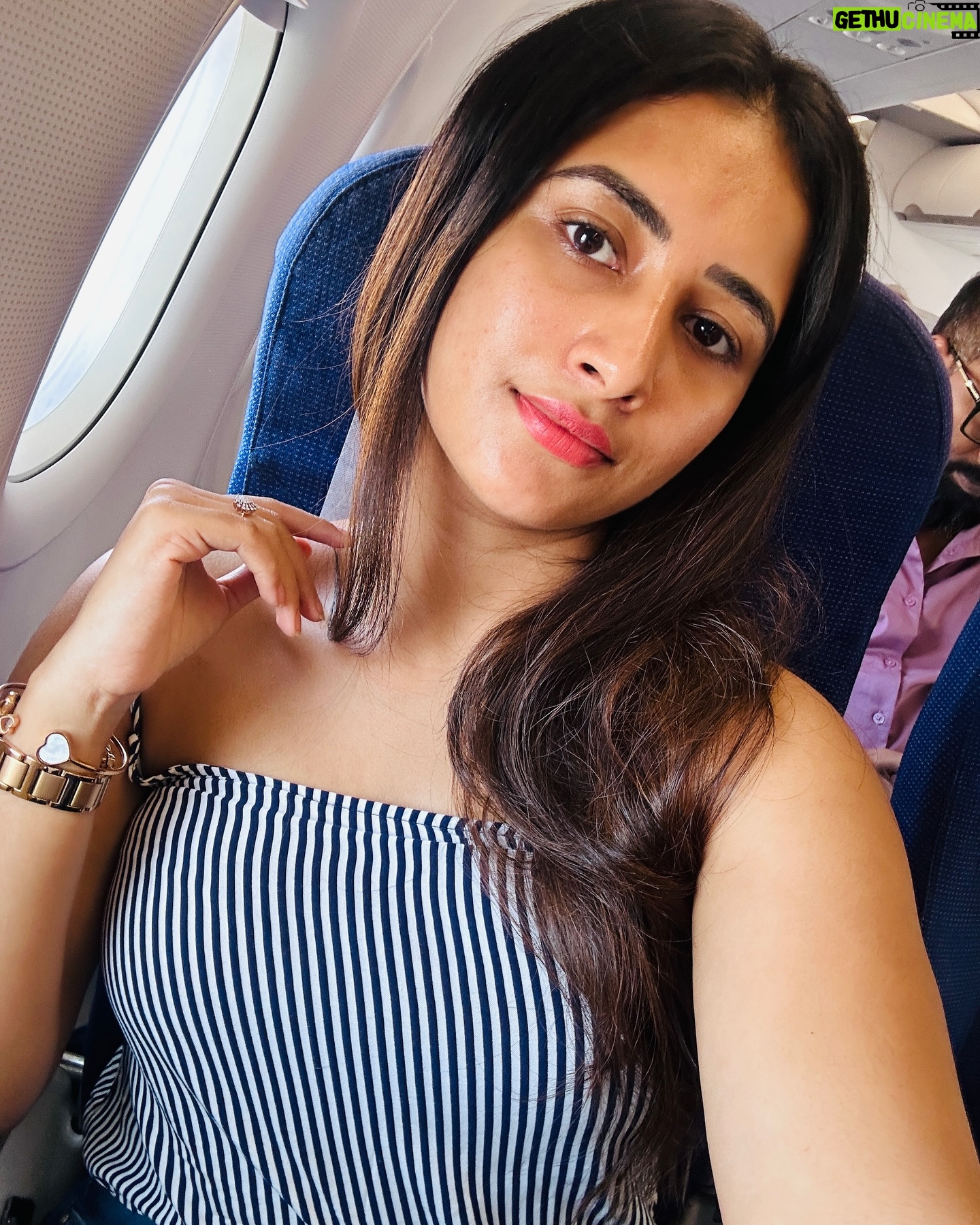 Maria Vincent - 4.5K Likes -