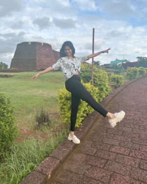 Maria Vincent Instagram - #travelscenes 

📍kapimala , bekal fort , Peralassery temple pond