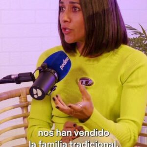 Mariam Hernández Instagram - Hoy nuevo capítulo con un tema que, de verdad, nos habéis pedido muchísimo: FAMILIAS MONOMARENTALES.
Hablamos con la grandísima @mariam_hernan sobre ser madre en solitario, sobre los retos que supone, las luces y la sombras y muchísimo más.
Puedes escucharlo 30 días gratis en los links de nuestras bios.