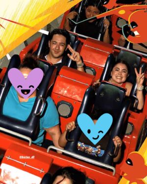 Mariana Botas Instagram - Siendo feliz en Disney 🎢🎡🪄🐭❤️✨🫰🏻
.
.
.
. Gracias @infinitymagic.bydani por ayudarnos a planear los mejores viajes siempre 🫶🏻🫶🏻🫶🏻