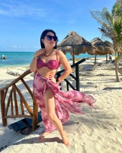 Actress Mariana Botas HD Instagram Photos and Wallpapers June 2024