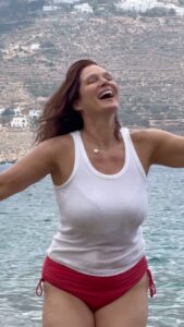 Actress Marie Legault HD Instagram Photos and Wallpapers August 2024
