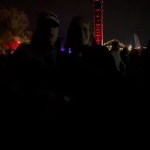 Marije Zuurveld Instagram - Prullenbak weer geleegd 🗑️

- verschil moet er wezen
- samen spelen samen delen
- 🩷
- sorry papa en mama 
- elmo ging gelukkig alleen achter z’n eigen bal aan 
- ew rokje over broek?!?!
- bijna genoeg kaartjes
- “ben je oke?”