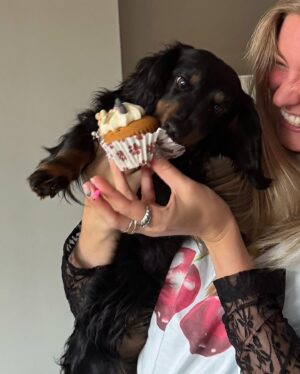 Marije Zuurveld Instagram - 26✨ 

(Elmo kwam alleen voor de taart)