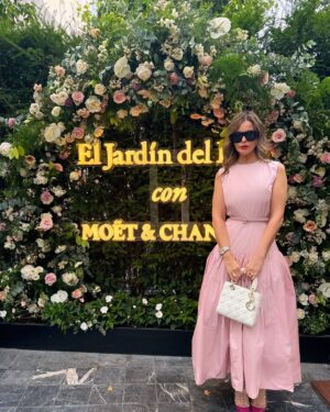 Marta Torné Instagram - Felicidades @pelayodiaz Tus cumpleaños son siempre un sueño hecho realidad. Y tus amigos también. Te amo 💕 #LaTerrazadelRitz Vestido de @barolucasbl