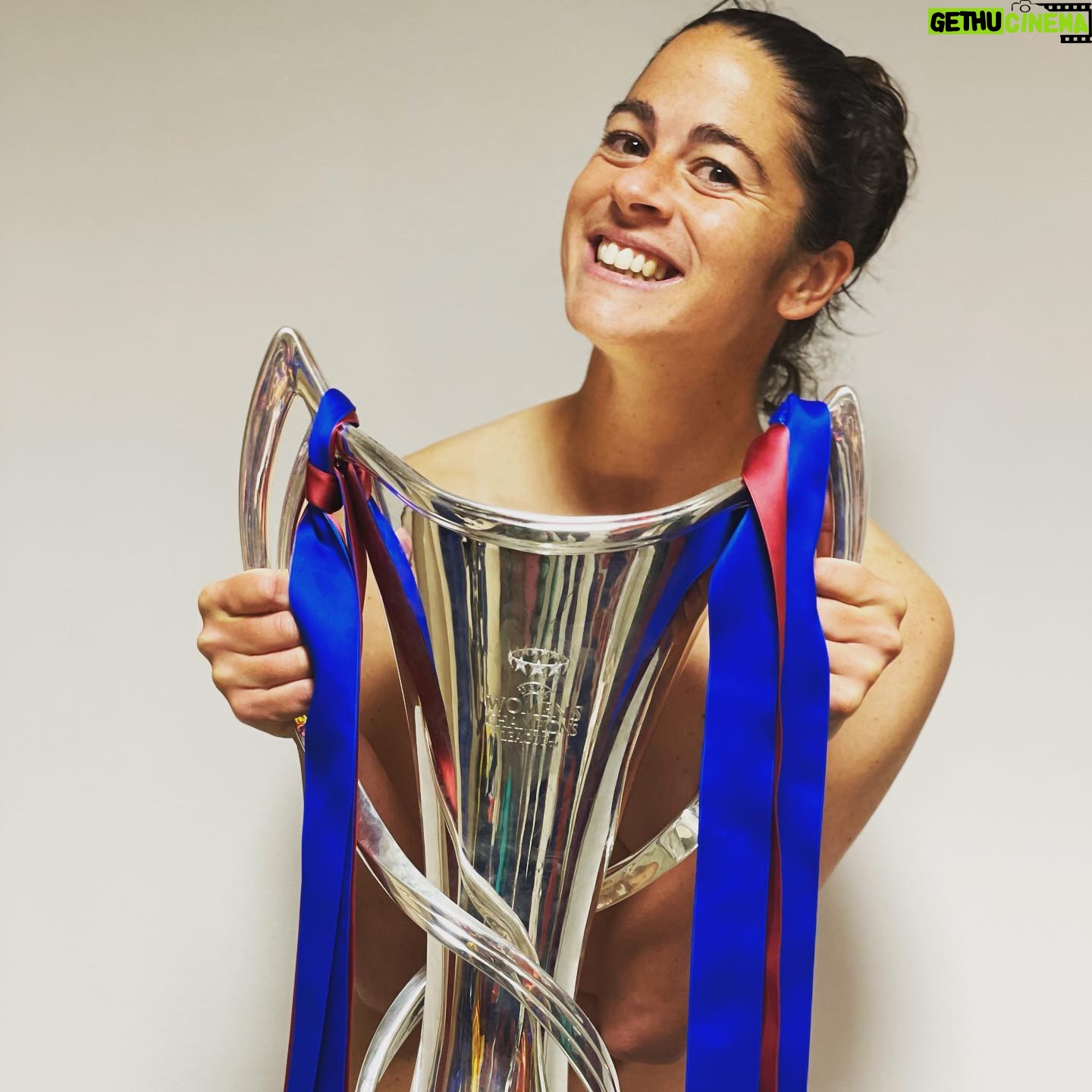 Marta Torrejón - 37.9K Likes - Si si si, la CHAMPIONS ja esta aquí! 🔵🔴🏆#göteborg