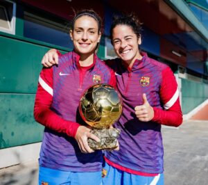 Marta Torrejón Instagram - ENHORABUENA! Más que merecido y año para no olvidar. Son muchos años juntas y estoy muy agradecida de ver como el trabajo, el esfuerzo, la dedicación tiene su recompensa. Eres un ejemplo 👑