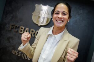 Marta Torrejón Instagram - Sí, fins el 2024! 😍 Gràcies a tothom per el seu suport. Estic molt contenta de poder continuar formant part d’aquesta gran família 💙❤️
#forçabarça
