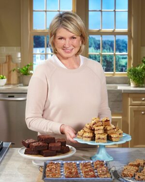 Martha Stewart Instagram - Over the course of her career, Martha has shared hundreds of recipes for meal-ending sweets, but which are her all-time favorites? Our founder's preferred treats often come in the form of cookies or bars, though she also loves a good layer cake. Of course, lemon makes a number of appearances. Whether it's a birthday, a holiday, or just a regular Tuesday night, there's definitely a dessert on Martha's best-of list that'll fit the bill, deliciously. Get the recipes at the link in our bio. 📷: @bryangardnerphotography (1, 5, 7, 8), @iglooanderson (6)