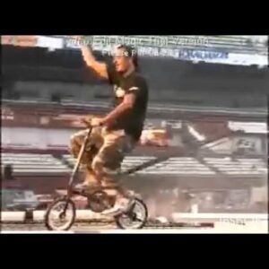 Martín Fabio Instagram - El Mono "Maligno" de Kapanga no exis...
Quilmes Rock 2007- River Plate (el día q tocó Ojos de Brujo 😂)