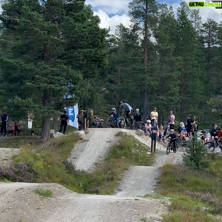 Martin Söderström - 4K Likes - ”Please just one more lap?” ”Can I go ride after dinner” The kids in the park. I smile. Now they have started their own journey on two wheels ❤️