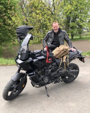 Martin Zounar Instagram - Fiiiila jooooo Harley Ostrava