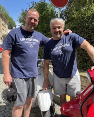 Martin Zounar Instagram - Když jsme v Jednom za Jedno🏍🏍—-Lambretta 👍👍👍👍krásné léto @g-moto