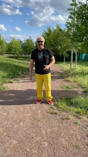 Martin Zounar Instagram - Tak máme to v rukách a je to na NÁS🐕👍👍👍👍 #onlinepsipskola #veronikaakimerlin #sepsypodleveroniky #vychovapsa #vycvikpsa #pejskar #stenapsitrenertko #milujemepsy #laskanacelyzivot #laskakepsum #propejskare #psipsycholog #psiskola # #pozitivka #pespritelcloveka #psitrenink #treninkpsu #trenerpsu #Celebrity #MartinZounproblemysepsem #pozitivnimetody #stene #vychovastenete #pes #psy #ar #Herec #CzechMan #CzechRepublic