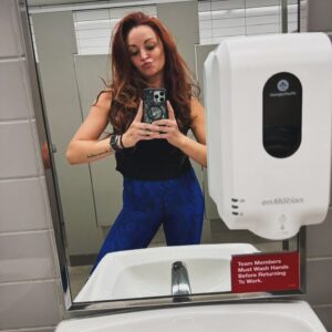 Mary Louis Kanellis-Bennett Instagram - Roll call…