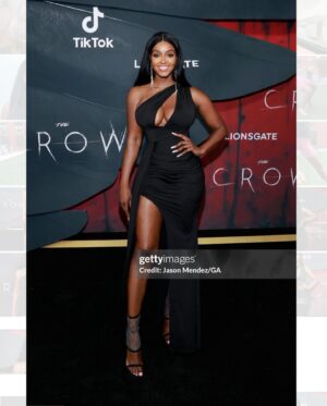 Maryam Basir Instagram - Last night at @thecrow 🐦‍⬛ movie world premiere