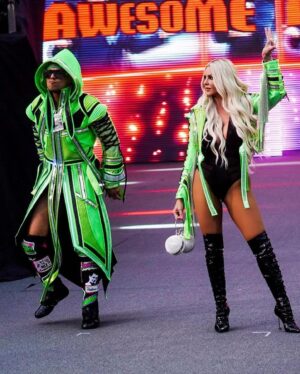 Maryse Mizanin Instagram - #Throwback #Summerslam #MizAndMrs