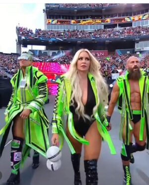Maryse Mizanin Instagram - #Throwback #Summerslam #MizAndMrs