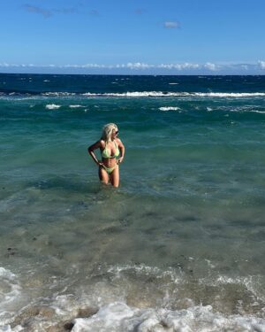 Maryse Mizanin Instagram - 🌸 Hawaii 🌸