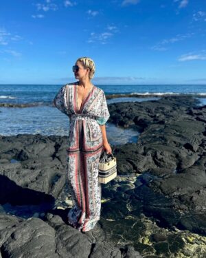 Maryse Mizanin Instagram - 🌸 Hawaii 🌸