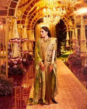 Masaba Gupta Instagram - feeling all the feels cause we styled this look using nani’s jewellery! Love when there’s a blend of tradition and fashion! 🥹🫶🏻🍃

@shloka11 🤌🏻