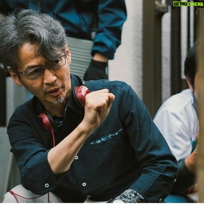 Masatoshi Nagase - 3.8K Likes -
石井岳龍監督作『箱男』
第74回ベルリン国際映画祭Berlinale Special部門
正式招待・ワールドプレミアが決定です。
監督にとっては32年、いやそれ以上の月日を重ねた思い
27年前ドイツの地で僕の目の前でほぼ消えかけた映画化
感慨深すぎます。
監督、おめでとう御座います!
そして
お誕生日おめでとう御座います!
from M.Nagase
#箱男 #安部公房 #生誕100年
#石井岳龍 監督
#浅野忠信 #白本彩奈
#佐藤浩市
#敬称略
#Berlininternationalfilmfestival
B&W photo
#masatoshi_nagase_photography