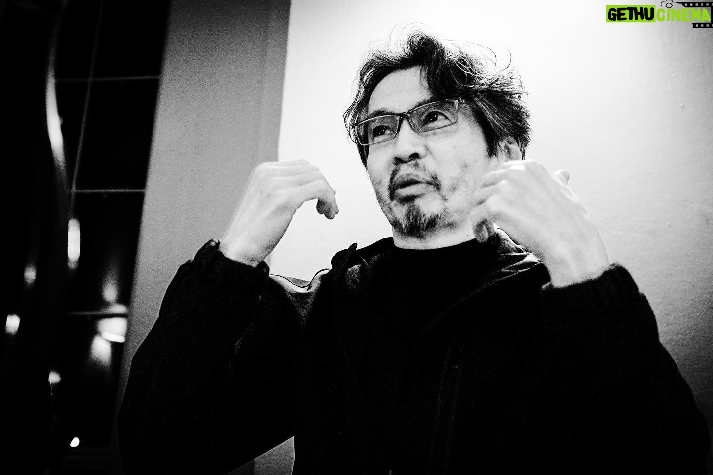 Masatoshi Nagase - 2.7K Likes - ā”
ā”
The Box Man in Berlinļ¼ļ¼
ā”
ā”
from M.Nagase
ā”
ā”
ā”
#ē®±ē· #theboxman
#ē³äŗå²³é¾ ē£ē£
#ä½č¤ęµ©åø ćć
#ęµ
éåæ äæ” ćć
#Berlin #ćć¼ć1
ā”
#masatoshi_nagase_photography