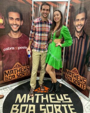Matheus Boa Sorte Instagram - Thamires é um dos seres humanos mais brilhantes que já conheci na vida. Além de linda, inteligente, amorosa, e resiliente, eu preciso destacar o quanto ela é dedicada e cuidadosa. Transborda o melhor de si para o mundo, e cativa todos que cruzam seus caminhos.
-
Essa postagem é pra marcar o feliz aniversário, mas os parabéns, esses, eu faço questão de dar todos os dias da vida.
