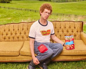 Matt Barnes Instagram - Hahahah twenty year old me would be proud!  A couple of weeks ago we shot @hederjon in his role as #napoleondynamite for @oreida #tattertot hahaha @napoleondynamite