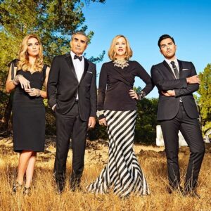 Matt Barnes Instagram - Huge congratulations to @schittscreek on all those well deserved #emmys I always such a blast shooting promo photos for them.  Everyone was down for anything and so hilarious! #schittscreek