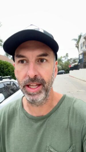 Matt Braunger Instagram - Hey, NYC! @braunger misses you, don’t miss him at City Winery this THURS, JUL 18! We’ll bring the wine 😉🍷Limited seats remain at our link in bio.