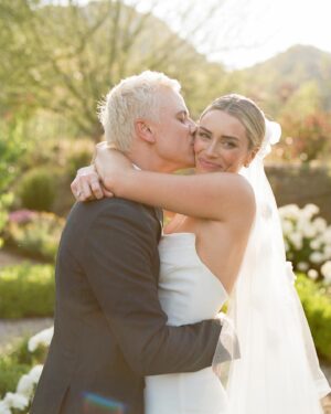 Matt Cutshall Instagram - Happy Birthday to my beautiful and amazing life partner @arielle 😍 I’m so happy you were born today. I’m so lucky God blessed me with someone as special as you. I Love you! HAPPY BIRTHDAY!!! 🎂💕