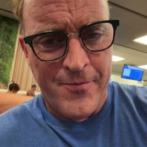 Matt Iseman Instagram - Atlanta, we’re coming to the @punchlinecomedy tonight, but @americanair has other plans. They don’t want laughter to be there tonight for the early show… fingers crossed on the late one. But we will be there tomorrow night for sure!  Unless @americanair sends us on covered wagons and we get dysentery and never get to bring laughter to Atlanta… now that sounds like a country song right there…. Hope to see ya soon, partner!