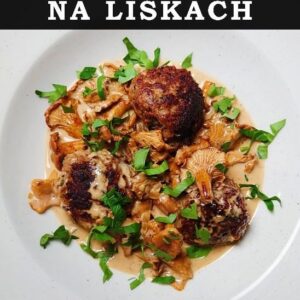 Matt Pardus Instagram - TIP na skvělý oběd či večeři! Masové kuličky na liškách! Vyzkoušejte také tohle lahodné smetanové jídlo třeba s rýží, těstovinami nebo jen tak! Dobrou chuť! ❤️

Budete potřebovat:
Na masové kuličky:
• 500 g mletého telecího masa
• 50 ml smetany ke šlehání
• 2 PL strouhanky
• 1 vejce
• 1 šalotka
• 1 stroužek česneku
• čerstvá petrželová nať
• čerstvý tymián
• rostlinný olej
• 1 PL dijonské hořčice
• sůl
• pepř

Na liškovou omáčku:
• 400 g čerstvých lišek
• 250 ml smetany ke šlehání
• 150 ml kuřecího vývaru
• 100 ml bílého suchého vína
• 1 šalotka
• 30 g másla
• čerstvá petrželová nať
• sůl
• pepř
•
•
•
#houby #lisky #lišky #omáčka #liskovaomacka #omackazlisek #houbovaomacka #jidlo #jedlo #dnesjem #dnesjim #dnesvarim #omacka #omacky #berky #pavelberky #foodvideo #masterchefcz #masterchefcesko #apetit #masovekulicky #mletemaso #maso #mlete #vecere #houboverecepty #obed #foodfun #funfood