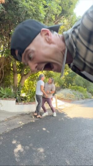 Matthew Lawrence Instagram - Older brothers rule 🤣🦖💪🏼